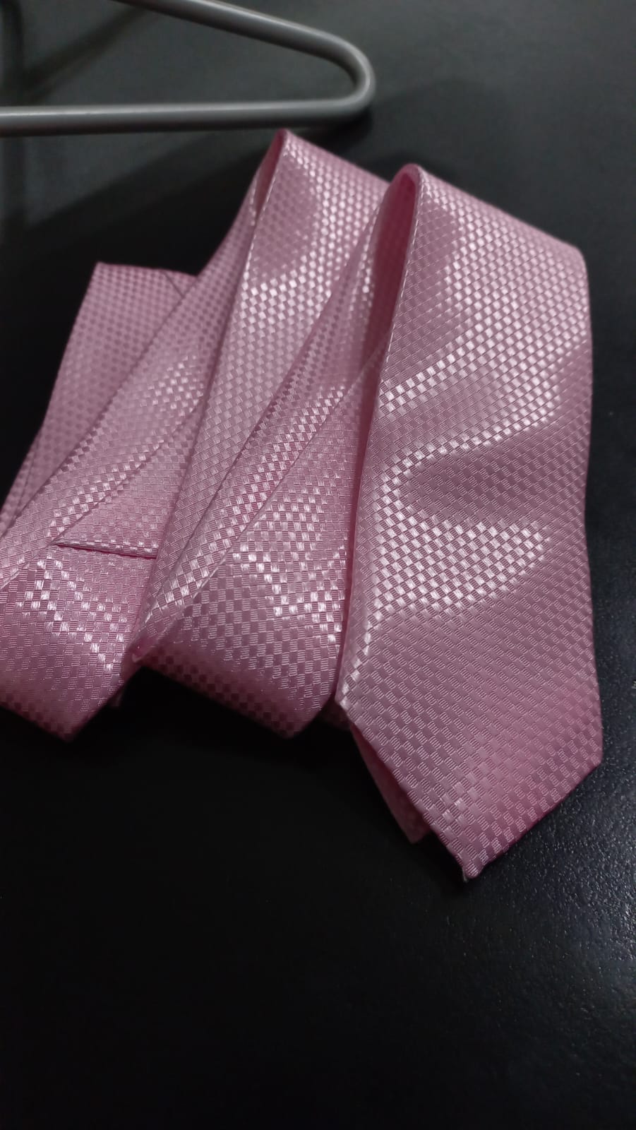 G00656 : Corbata rosa pastel delgada con rombos satinados pequeños :  Alquiler/Venta :  :: Estacionamiento exclusivo para nuestros  clientes. Aceptamos todas las tarjetas de credito y debito. Envoamos a  domicilio en:
